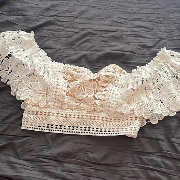 ✨Shein Crop Top✨ - Picture 4 of 4